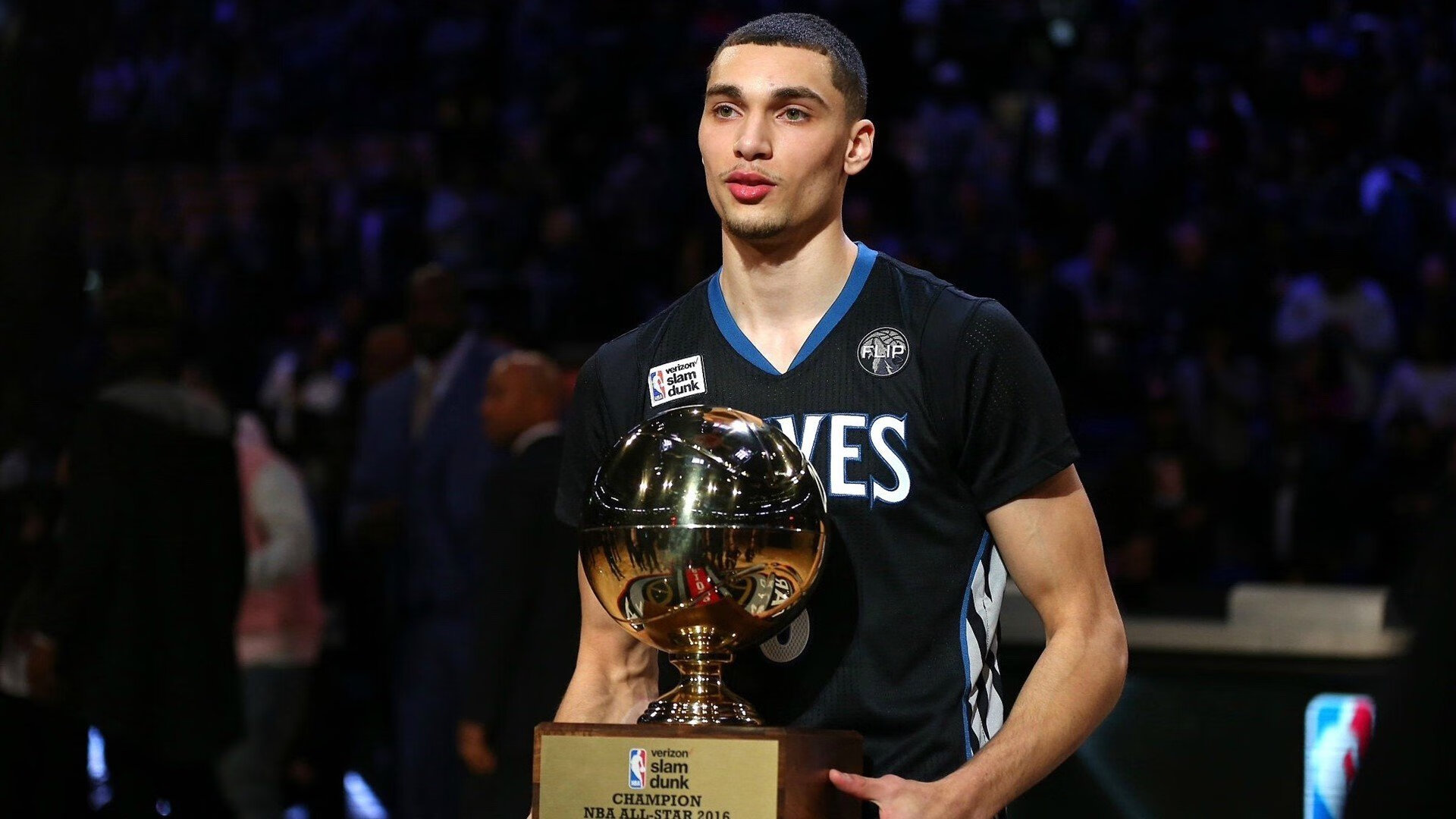 MVP归属：王强凭借关键三分荣膺当场最佳！，王强怎么样