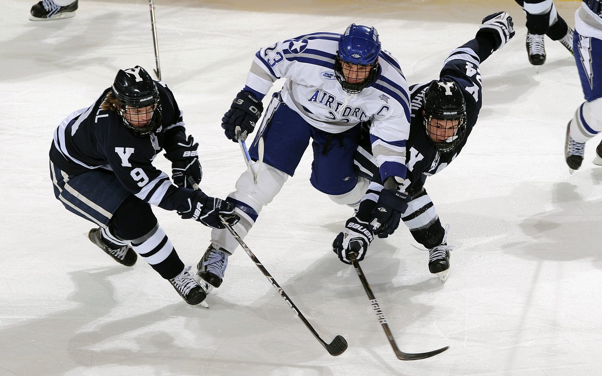 “攻守交替，比分咬得极紧，最终谁能笑到最后？”，攻守区别图解