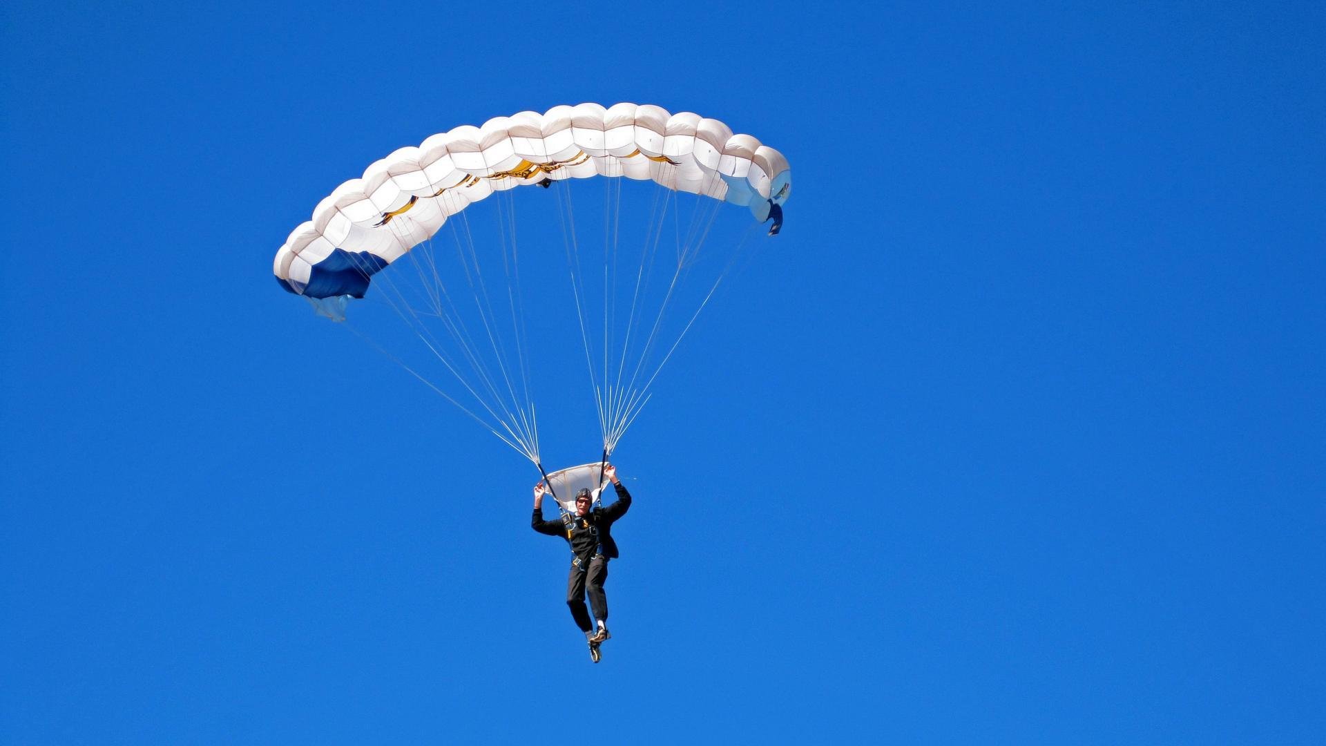 中国在电子竞技项目中表现出色，夺得多枚金牌，中国电子竞技产业